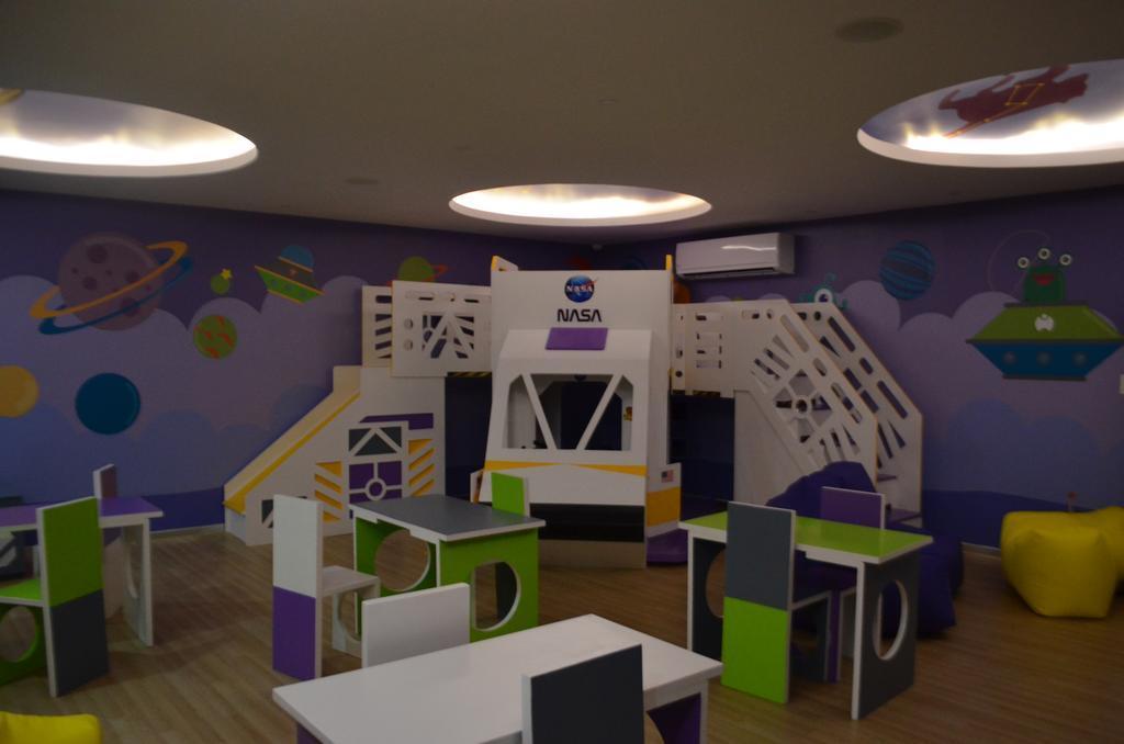 פלאייה דל כרמן The City Luxury Suites מראה חיצוני תמונה